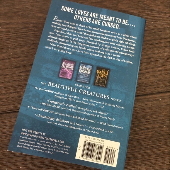 Beautiful Darkness by: Garcia & Stohl paperback book - Picture 2 of 5